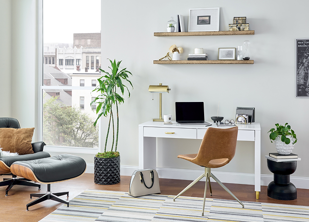 TCS-NYC-Apt-Torched-Oak-Floating-Accent-scaled 1