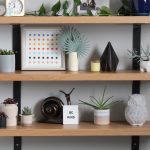 Oak-Clear-Coat-Floating-Bookshelf-3