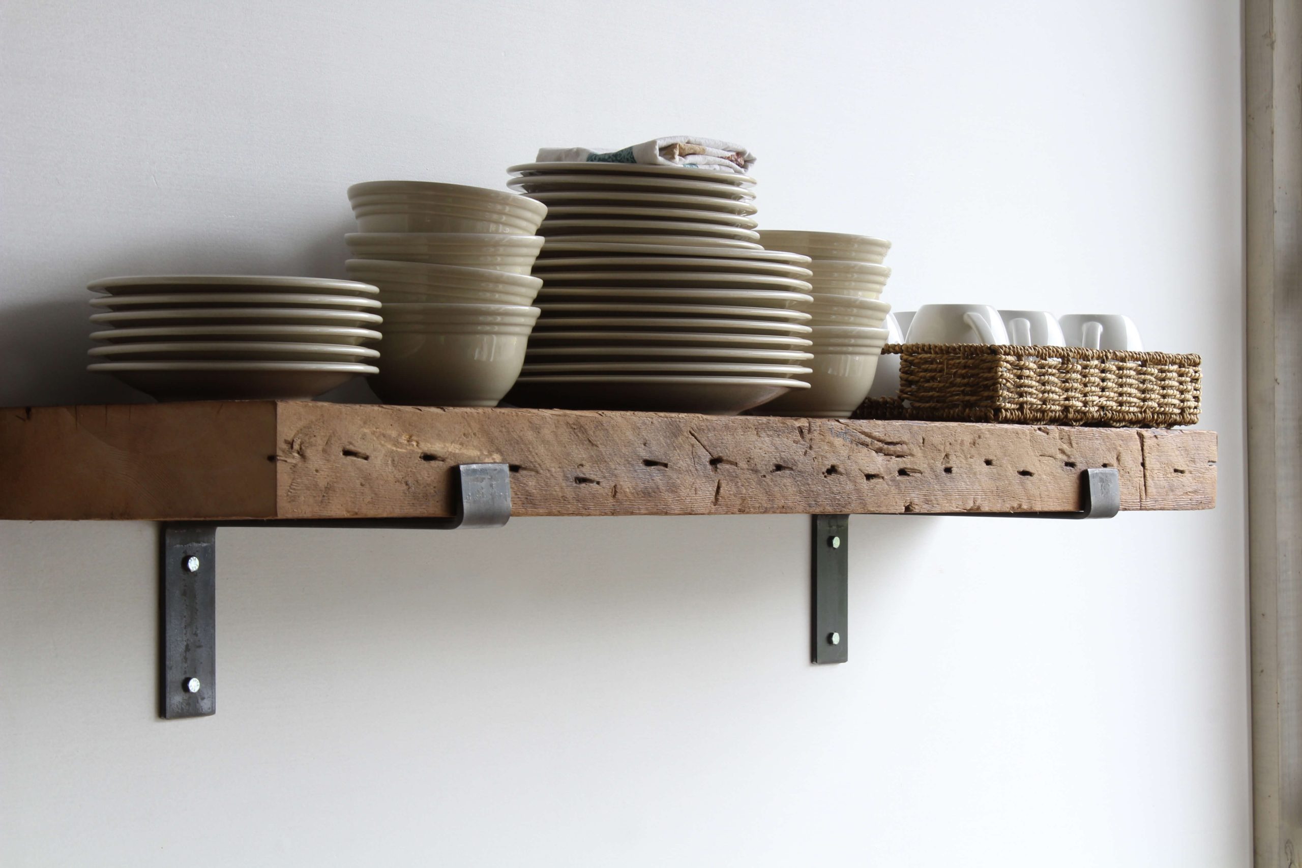 Chunky-Deep-48-with-full-brackets-Main-Listing-Photo-3
