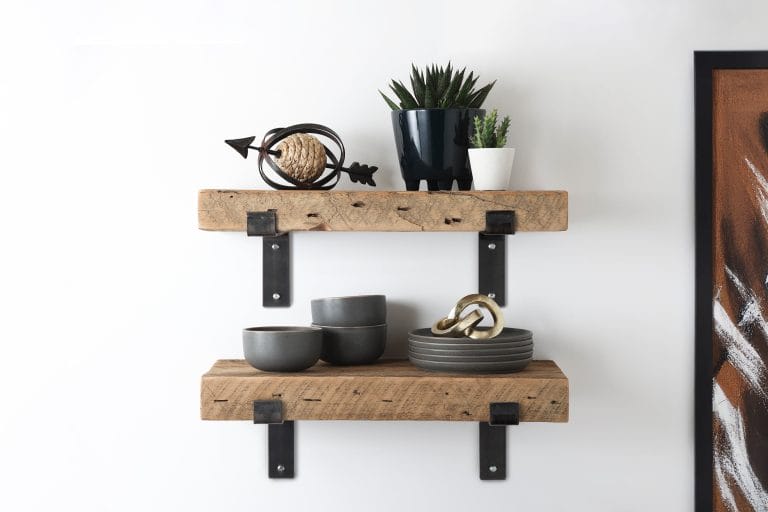 Deep Shelves with Full Brackets